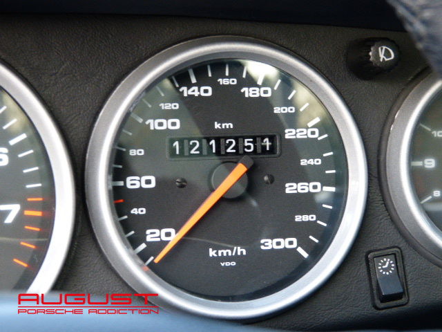 Porsche 993 Carrera 4S