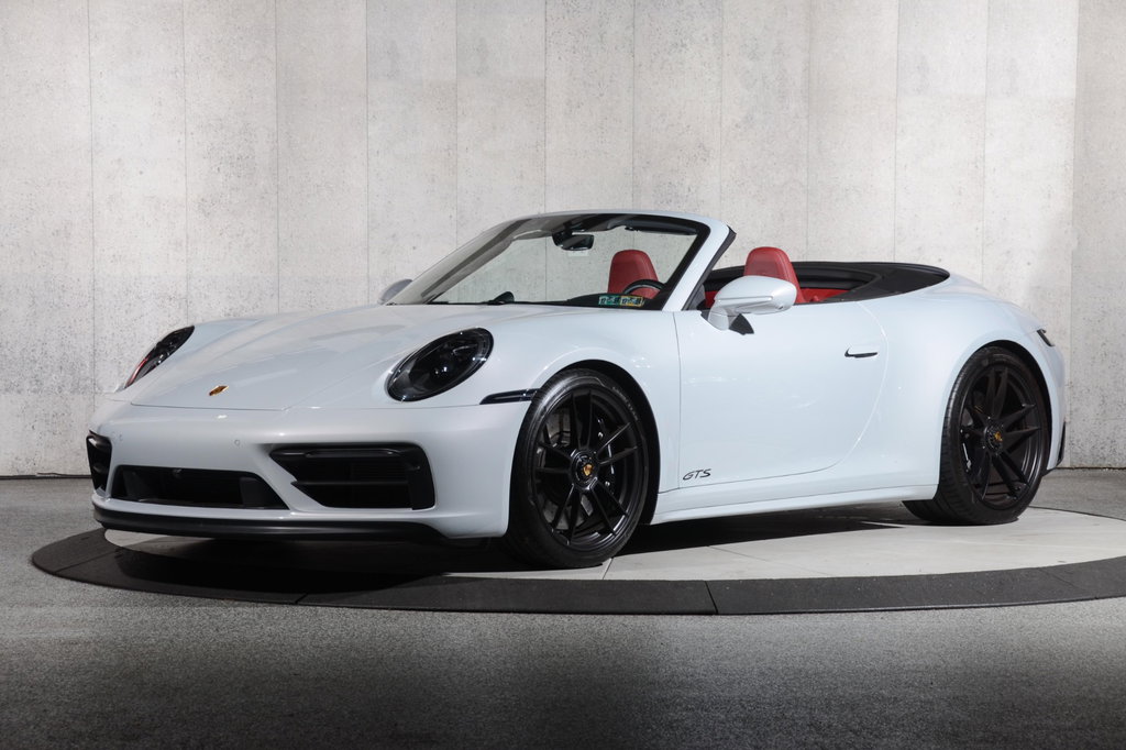 Porsche 992 Carrera GTS