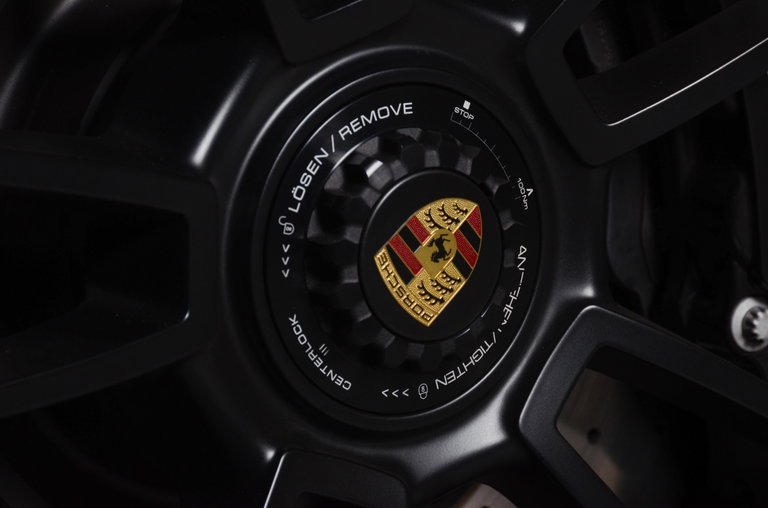 Porsche 992 Carrera GTS