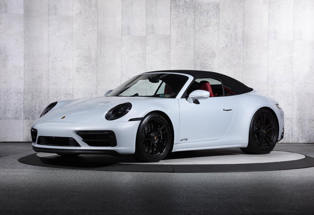 Porsche 992 Carrera GTS