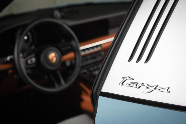 Porsche 992 Targa 4S