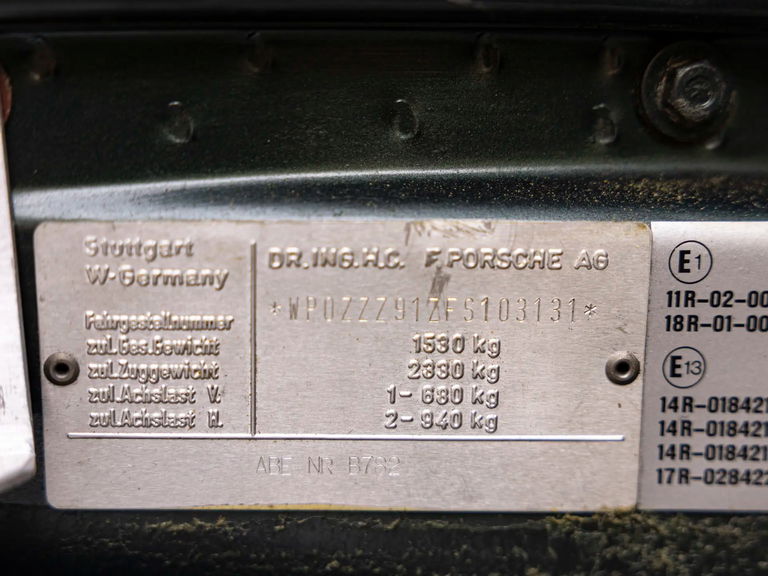 Porsche 911 Carrera 3.2