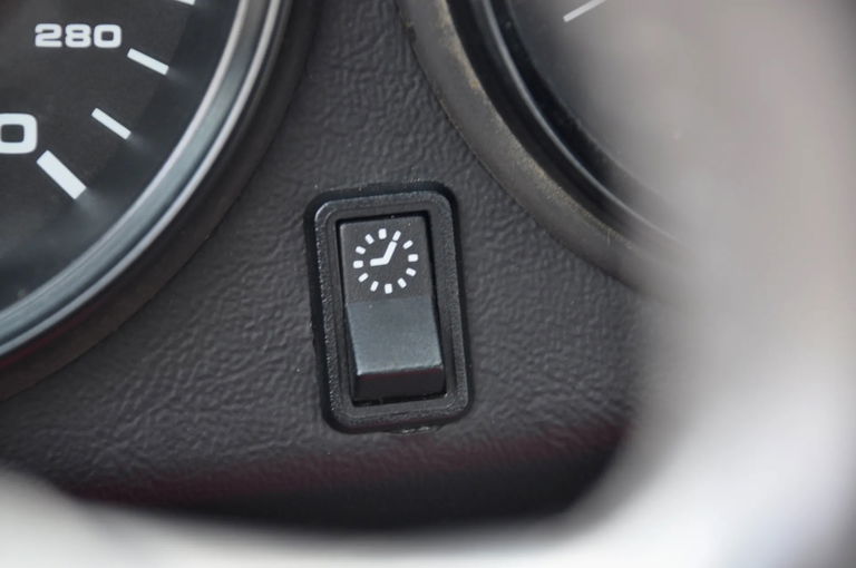 Porsche 993 Carrera 4