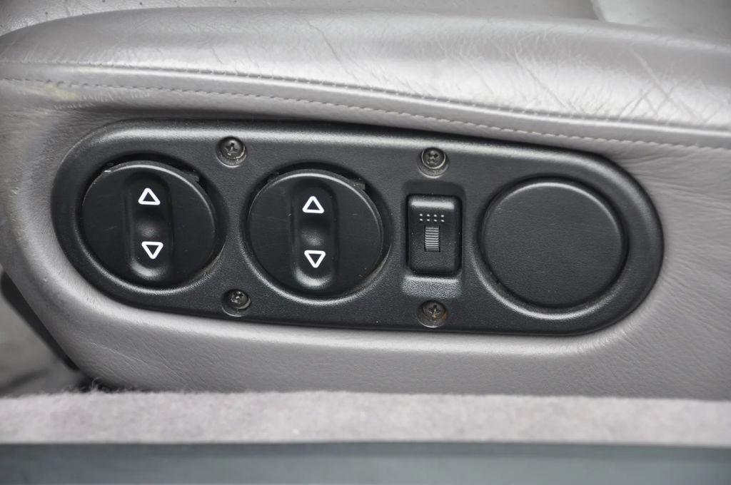 Porsche 993 Carrera 4