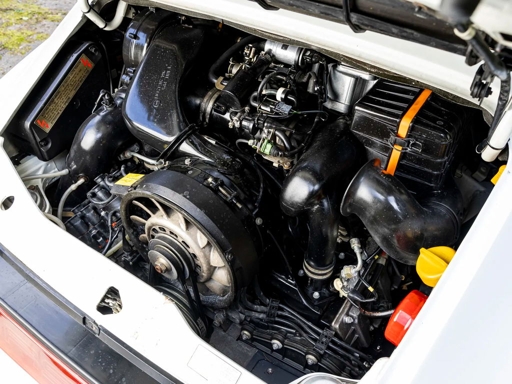 Porsche 964 Carrera 2 Speedster