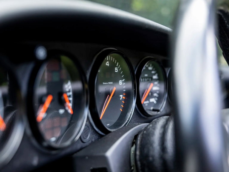 Porsche 964 Carrera 2 Speedster