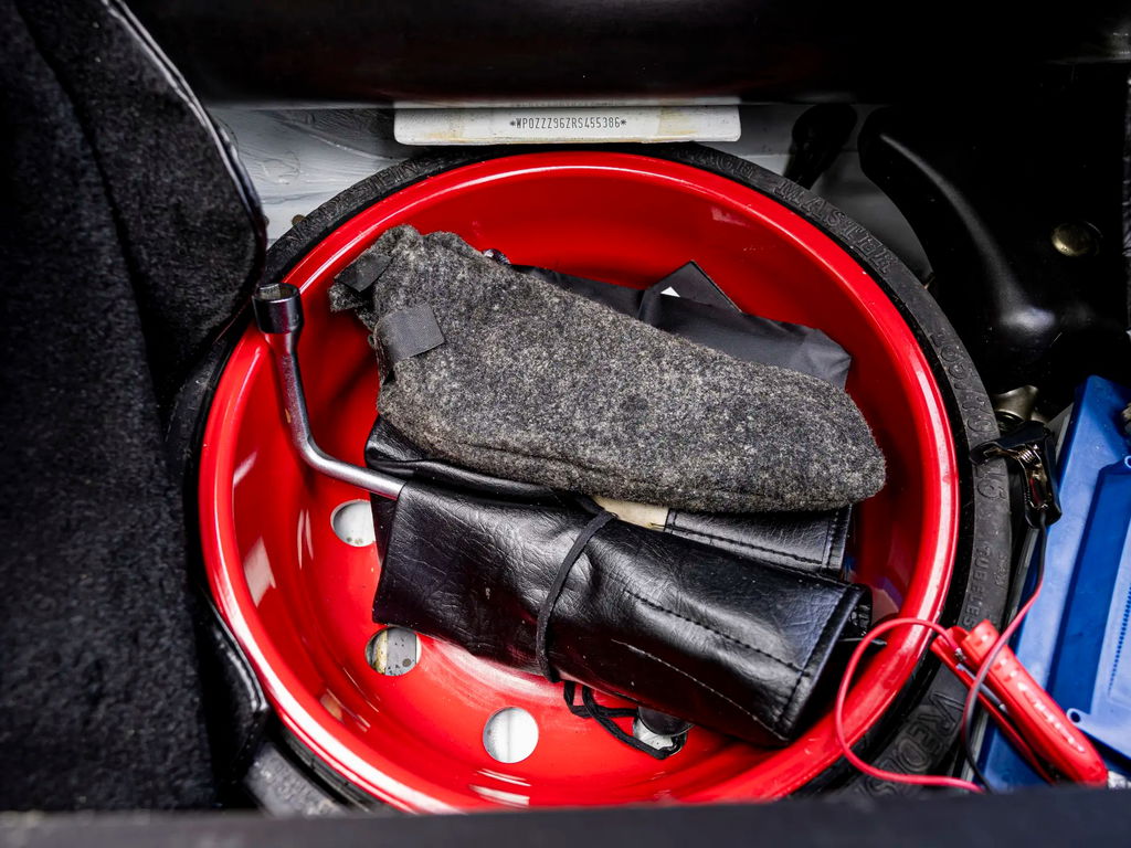 Porsche 964 Carrera 2 Speedster