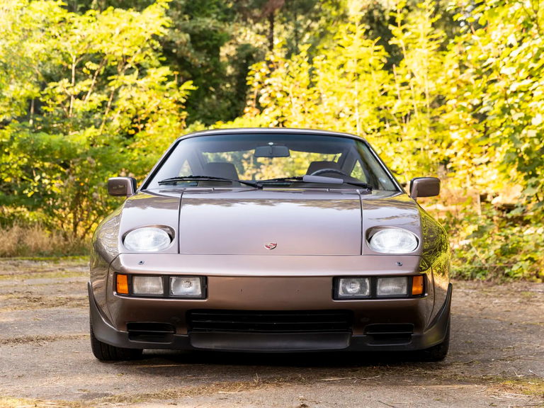 Porsche 928 S
