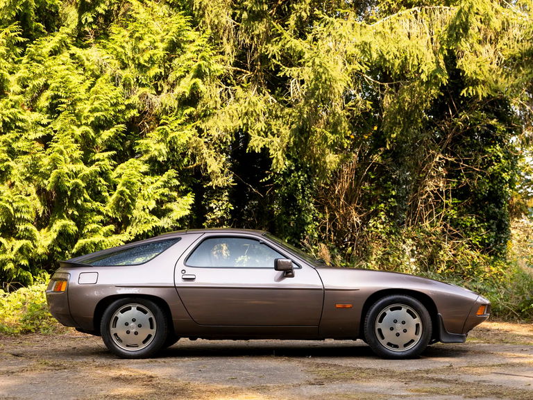 Porsche 928 S
