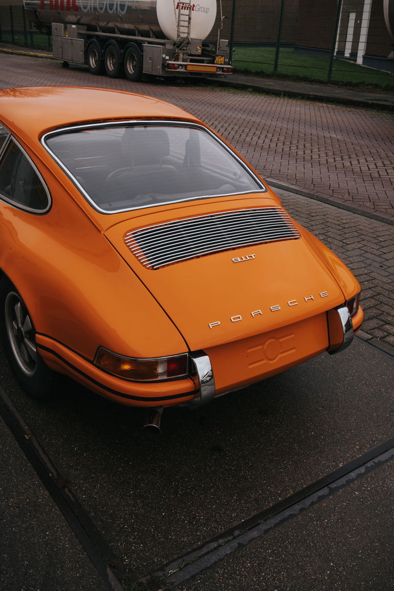 Porsche 911 T
