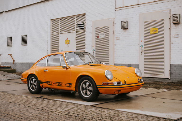 Porsche 911 T
