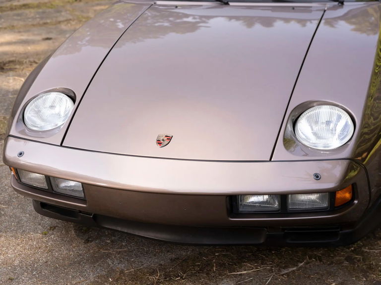 Porsche 928 S