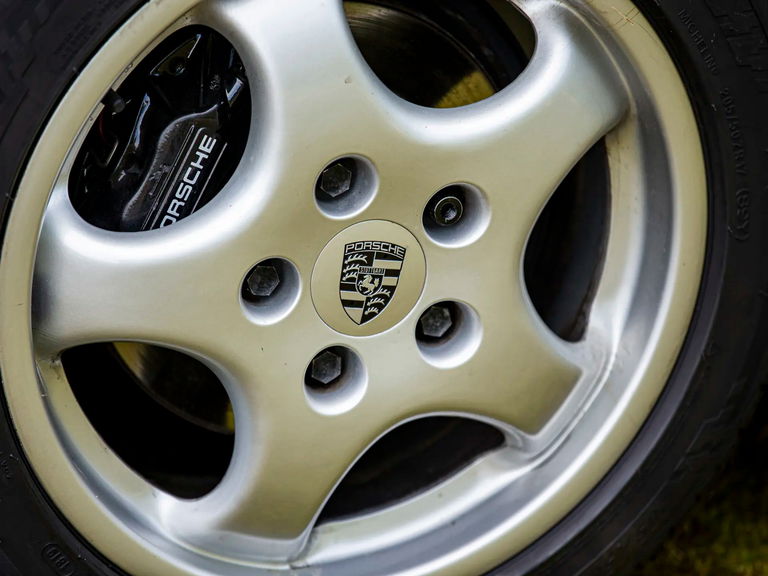 Porsche 964 Carrera 2 Speedster