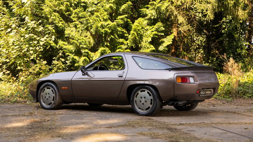 Porsche 928 S