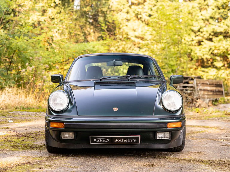 Porsche 911 Carrera 3.2