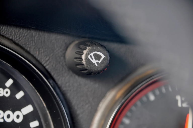 Porsche 911 Carrera 3.2 Speedster