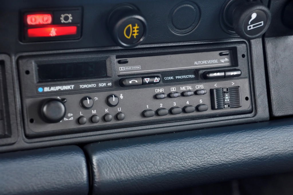 Porsche 911 Carrera 3.2 Speedster