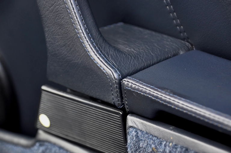 Porsche 911 Carrera 3.2 Speedster