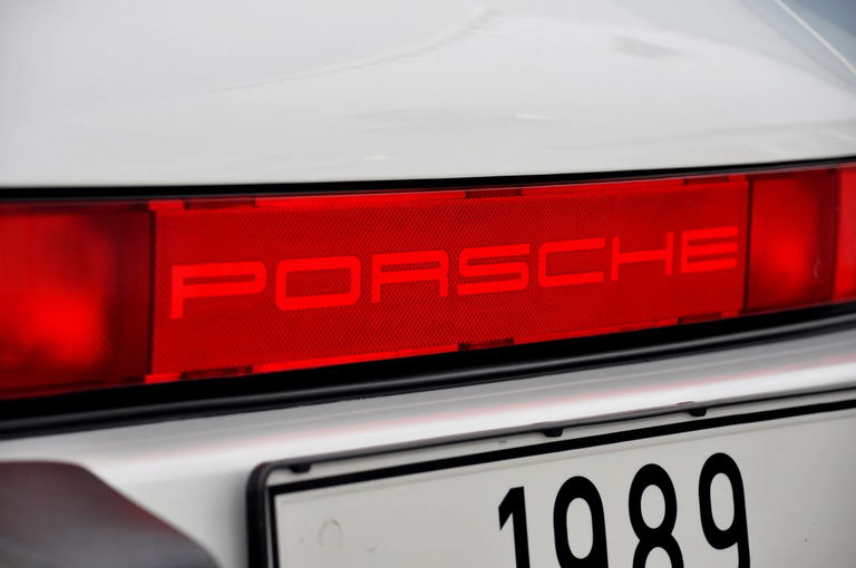 Porsche 911 Carrera 3.2 Speedster