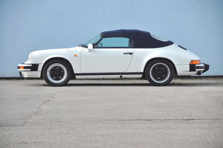 Porsche 911 Carrera 3.2 Speedster