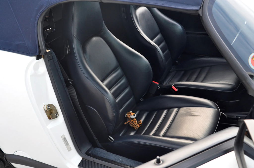 Porsche 911 Carrera 3.2 Speedster