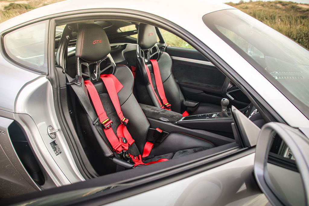 Porsche 981 Cayman GT4