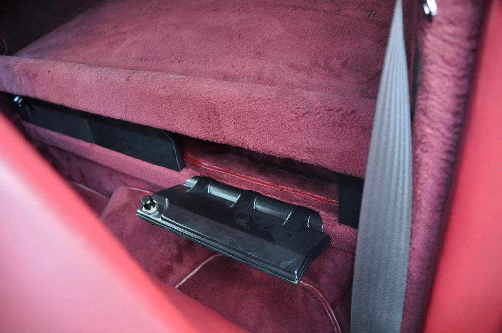 Porsche 911 Carrera 3.2 Speedster