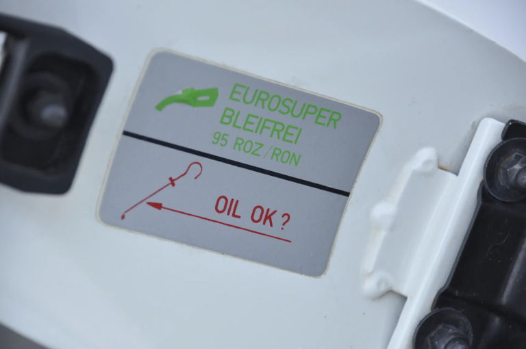 Porsche 911 Carrera 3.2 Speedster