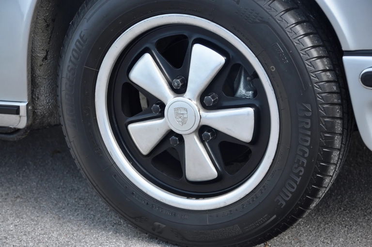 Porsche 911 S (F-Modell)