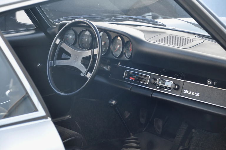 Porsche 911 S (F-Modell)