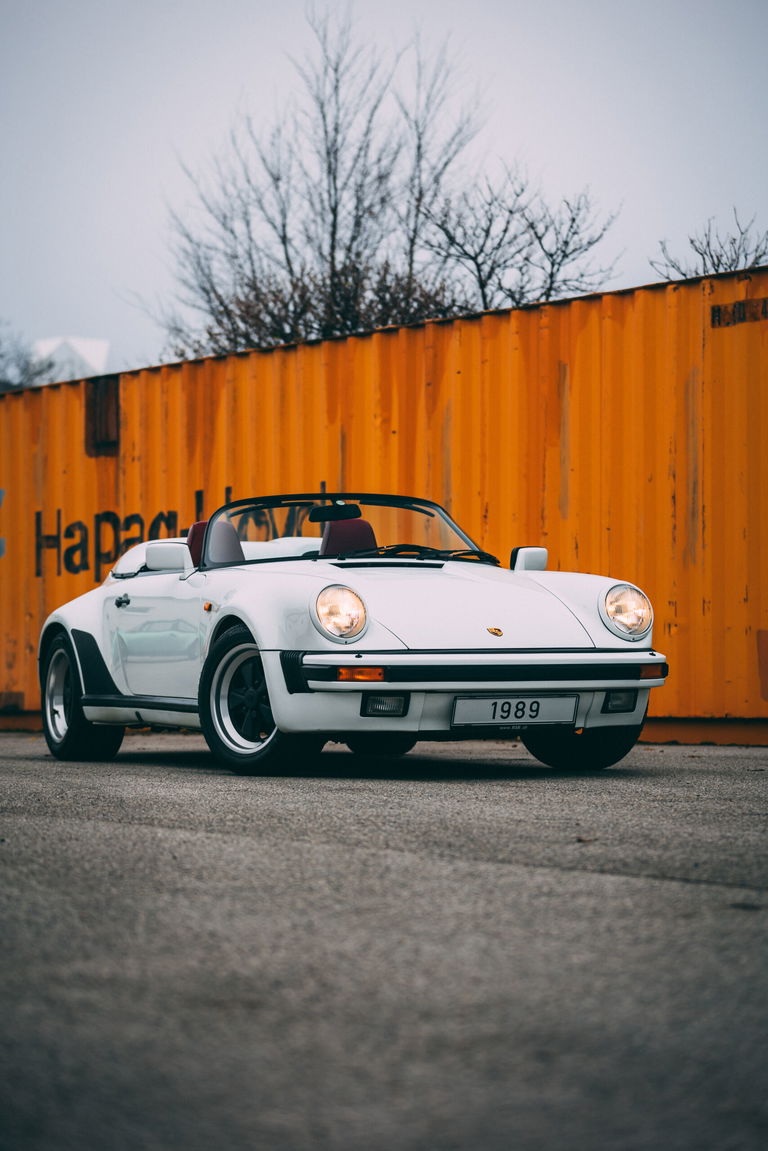 Porsche 911 Carrera 3.2 Speedster