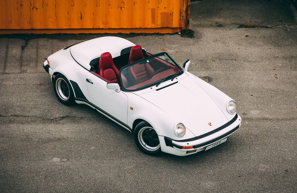 Porsche 911 Carrera 3.2 Speedster