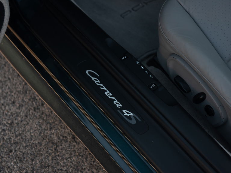 Porsche 996 Carrera 4S