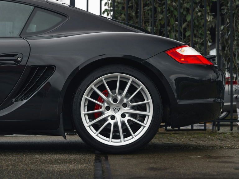 Porsche 987 Cayman S