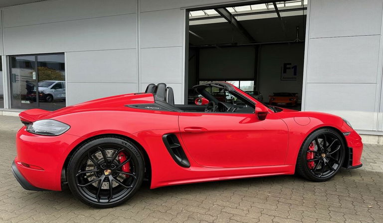 Porsche 718 Spyder