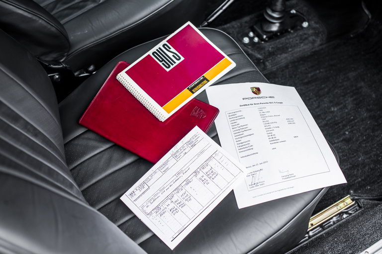 Porsche 911 S (F-Modell)