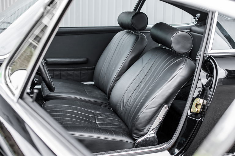 Porsche 911 S (F-Modell)