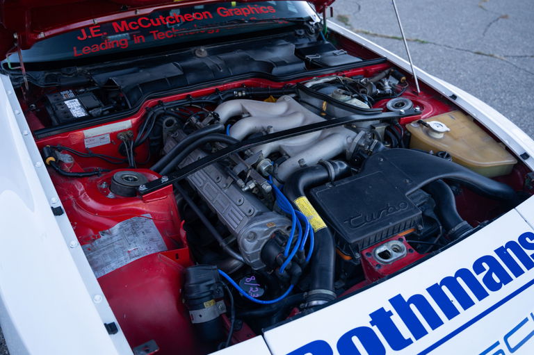 Porsche 944 Turbo Cup