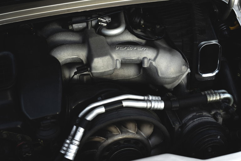 Porsche 993 Carrera 4