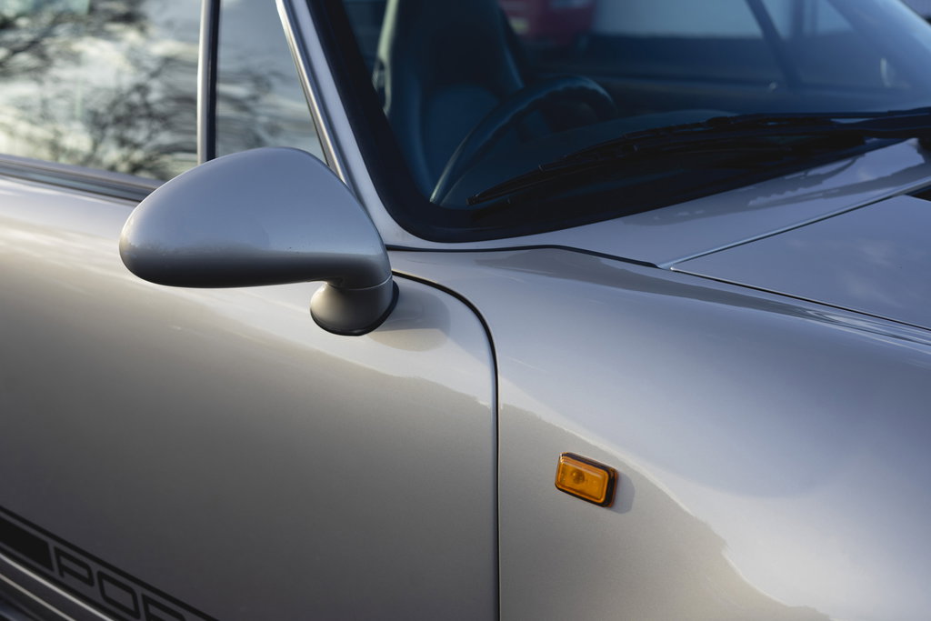Porsche 993 Carrera 4