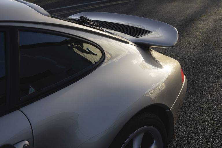 Porsche 993 Carrera 4