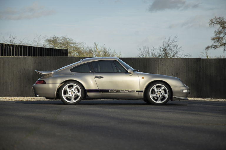 Porsche 993 Carrera 4