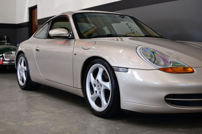 Porsche 996 Carrera