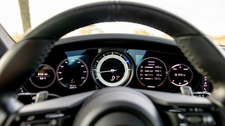 Porsche 992 Carrera 4S