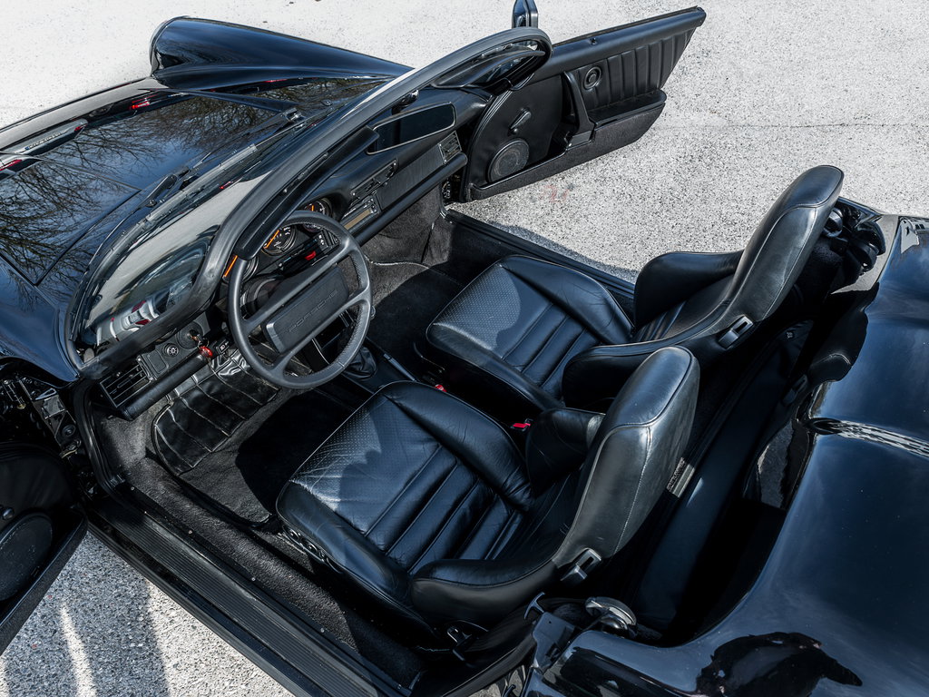 Porsche 911 Carrera 3.2 Speedster (US)