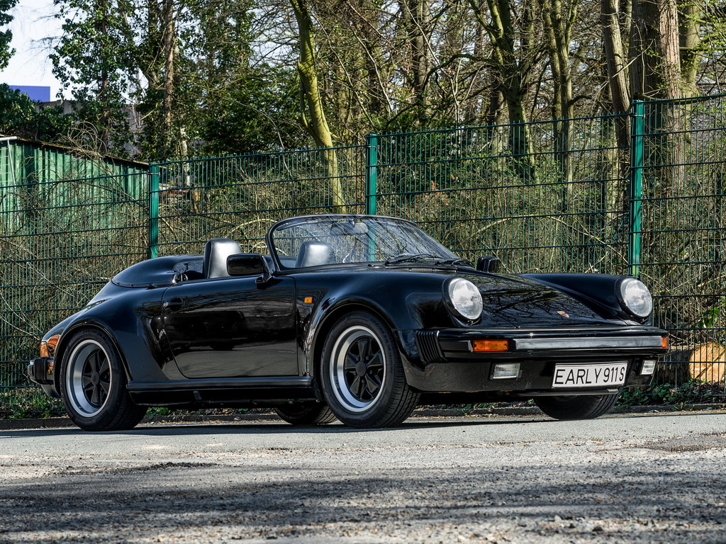 Porsche 911 Carrera 3.2 Speedster (US)