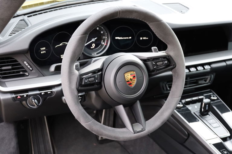 Porsche 992 Carrera S