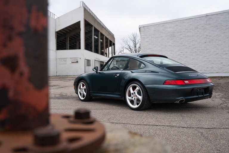 Porsche 993 Carrera 4S