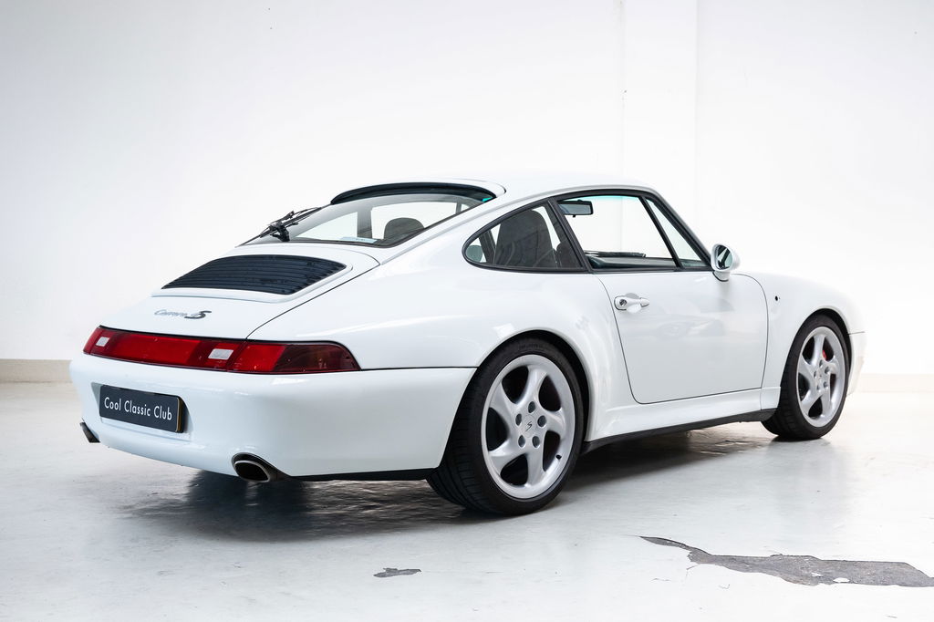 Porsche 993 Carrera 4S