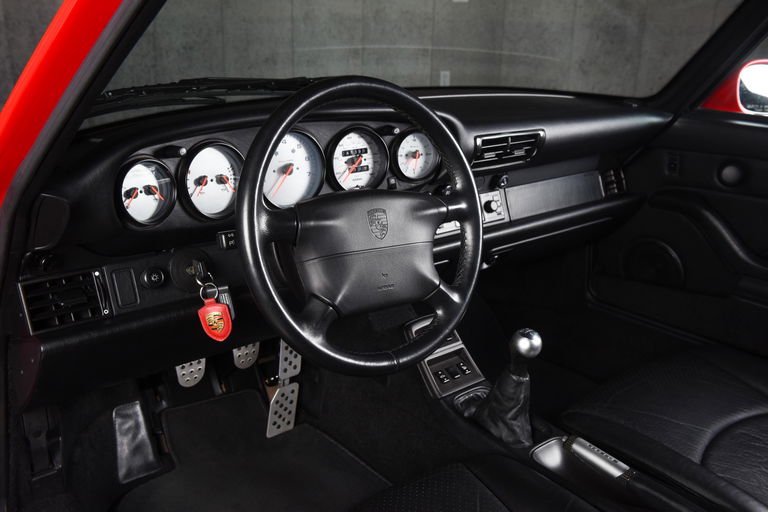 Porsche 993 Carrera 4S